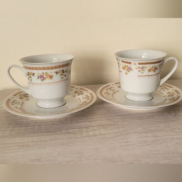 2 teacup sets - Picture 1 of 4